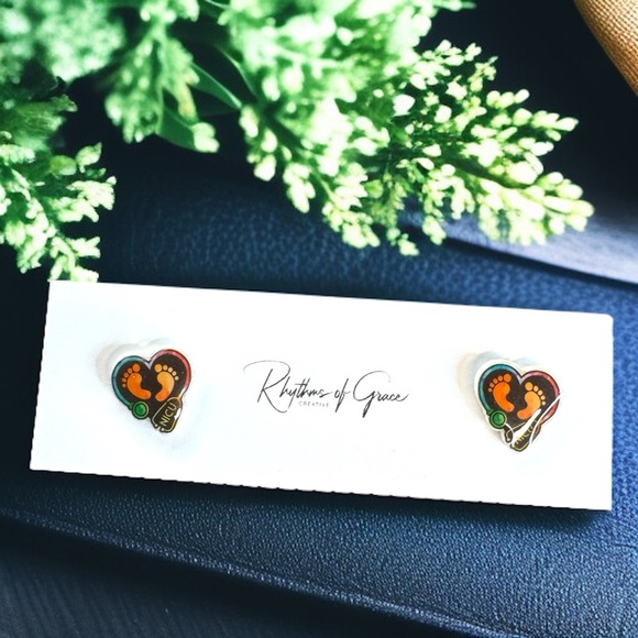 Sweet Hearts for Tiny Fighters: NICU Stud Earrings! ❤️ NWT Medical Staff Studs - Picture 4 of 4